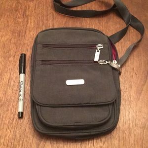 Baggallini cross body bag